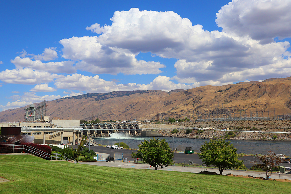 Rocky Reach Dam