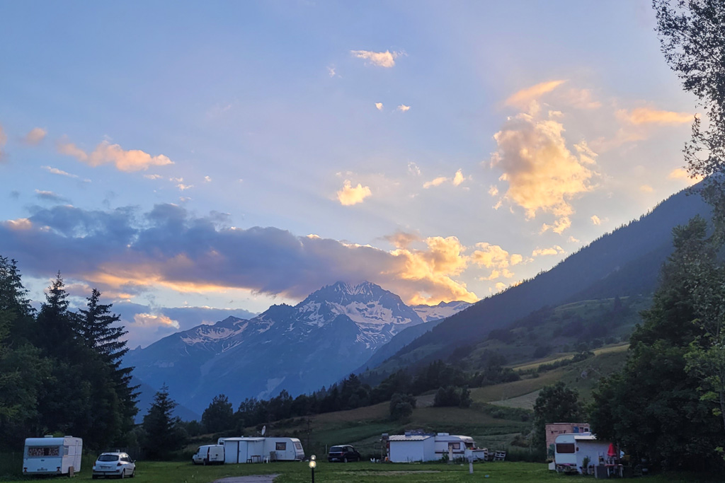 Camping Caravaneige Lanslevillard